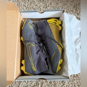 Brand New in Box with Bag Nike Mens Superfly 6 Elite FG Cleats